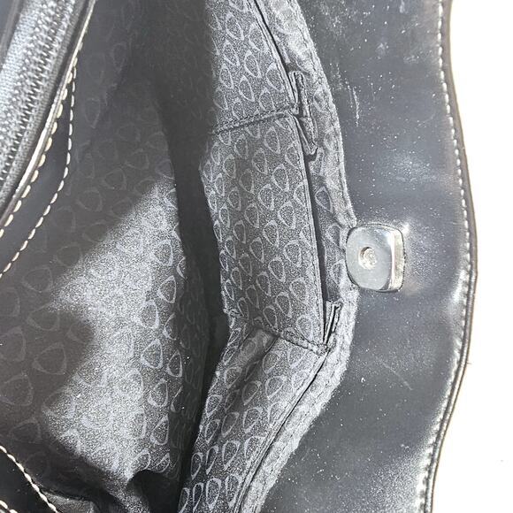 Liz Claiborne Shoulder Bag Cream Black Patent Leather Handbag Classiccore Preppy - Picture 11 of 13